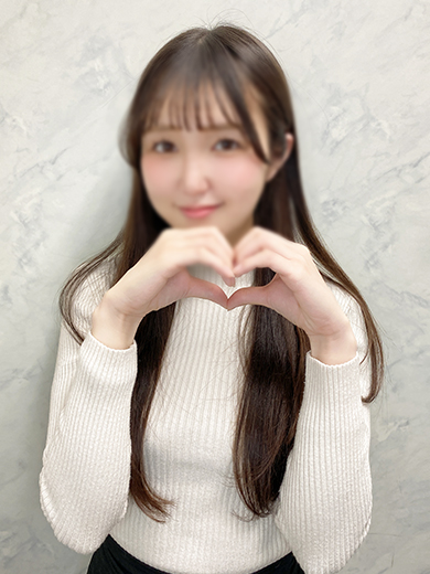 みい